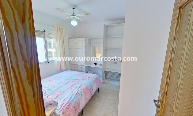 Sale - Apartment / flat - Orihuela Costa