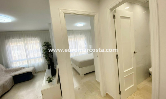 Sale - Apartment / flat - Guardamar del Segura