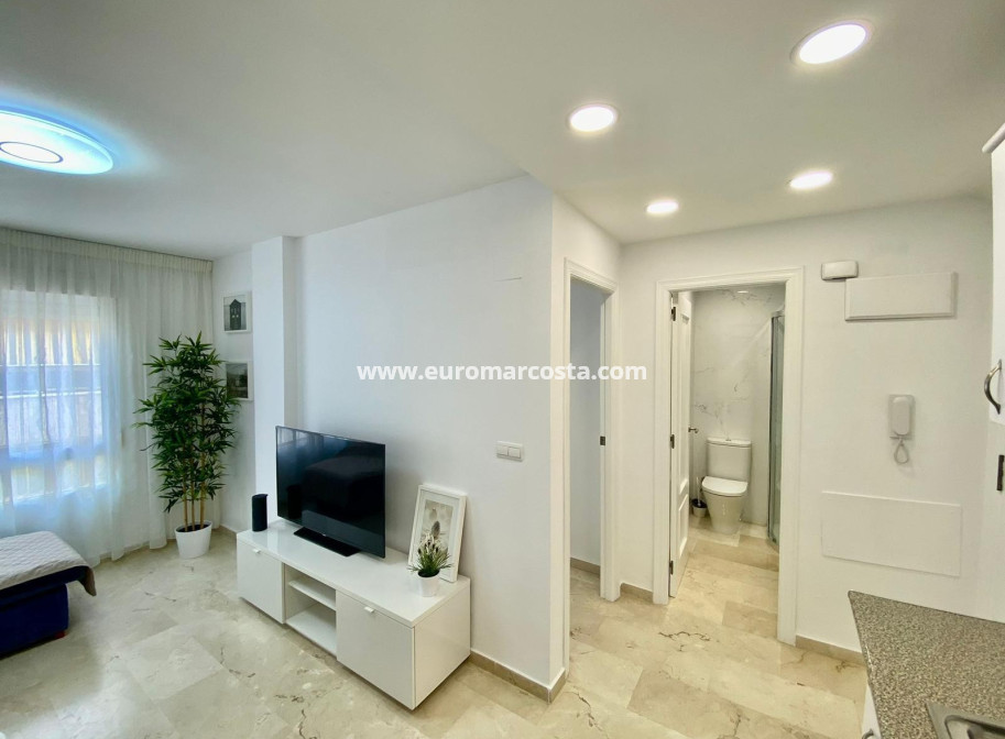 Sale - Apartment / flat - Guardamar del Segura