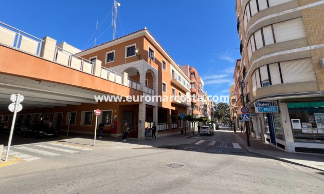 Sale - Apartment / flat - Guardamar del Segura