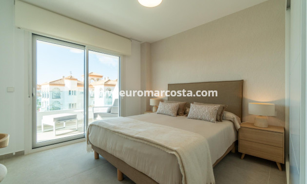 Sale - Apartment / flat - Orihuela Costa