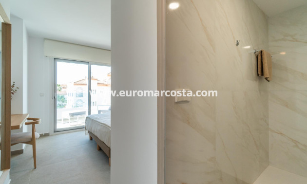 Sale - Apartment / flat - Orihuela Costa