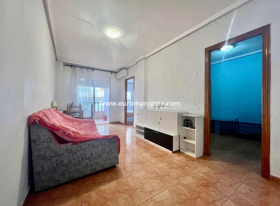 Sale - Apartment / flat - Torrevieja - TORREVIEJA