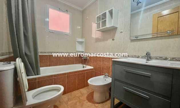 Sale - Apartment / flat - Torrevieja - TORREVIEJA