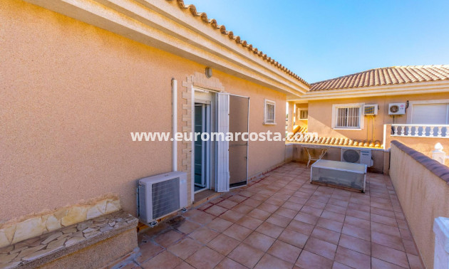 Objekte zum Wiederverkauf - Semi - Torrevieja - Los Balcones - Los Altos del Edén