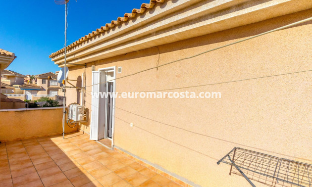 Objekte zum Wiederverkauf - Semi - Torrevieja - Los Balcones - Los Altos del Edén