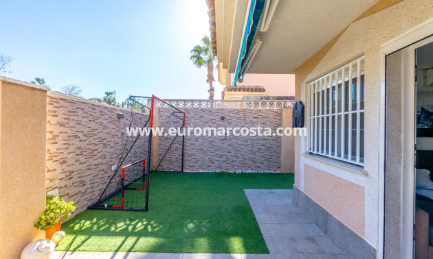 Objekte zum Wiederverkauf - Semi - Torrevieja - Los Balcones - Los Altos del Edén