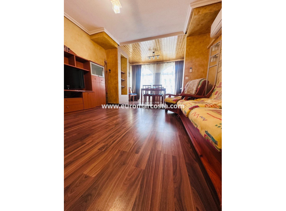 Sale - Penthouse - Torrevieja - TORREVIEJA