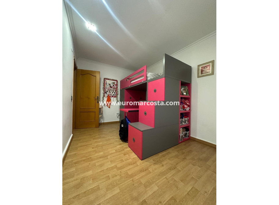 Sale - Apartment / flat - Torrevieja - TORREVIEJA