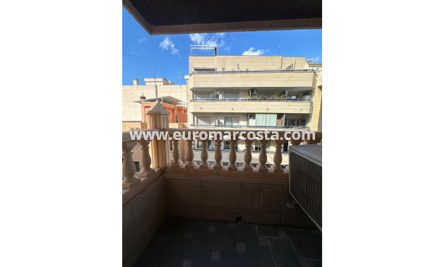 Sale - Apartment / flat - Torrevieja - TORREVIEJA