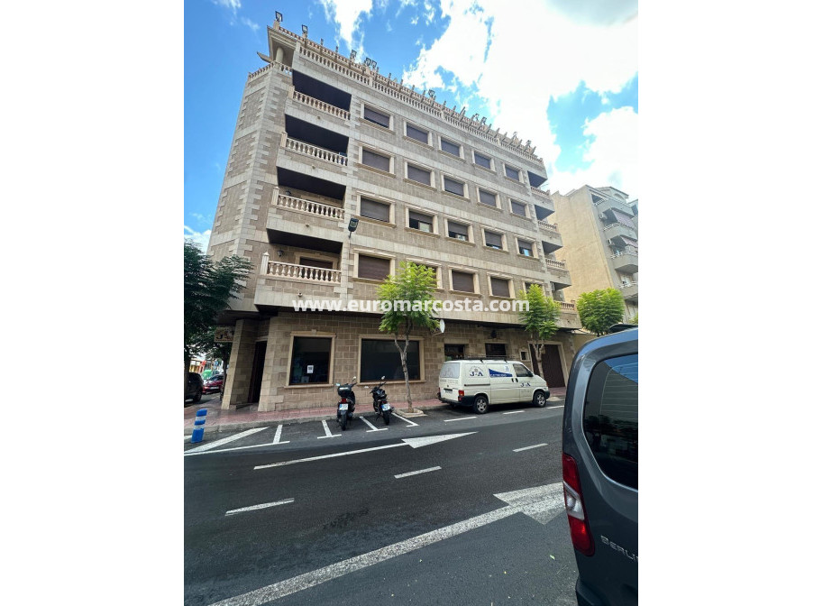 Sale - Apartment / flat - Torrevieja - TORREVIEJA