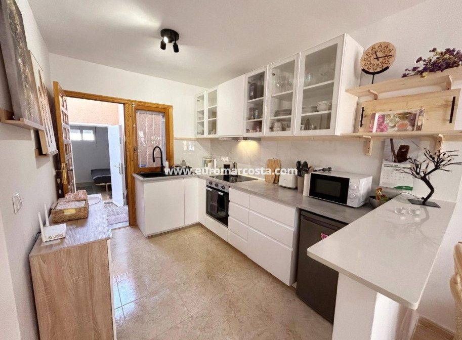 Objekte zum Wiederverkauf - Bungalow Planta Baja - Torrevieja