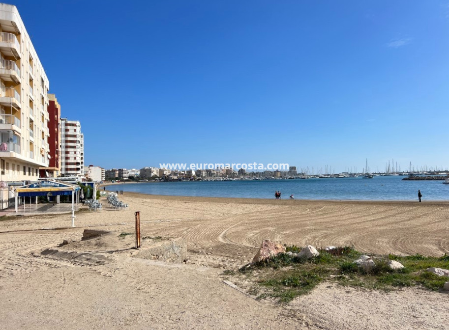 Objekte zum Wiederverkauf - Bungalow Planta Baja - Torrevieja