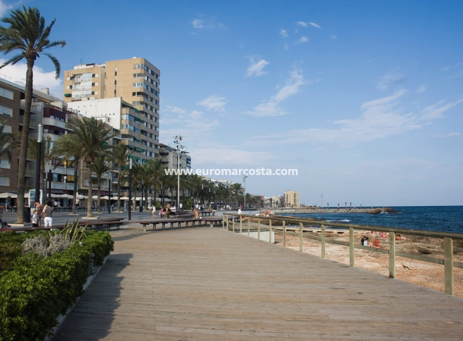 Objekte zum Wiederverkauf - Bungalow Planta Baja - Torrevieja