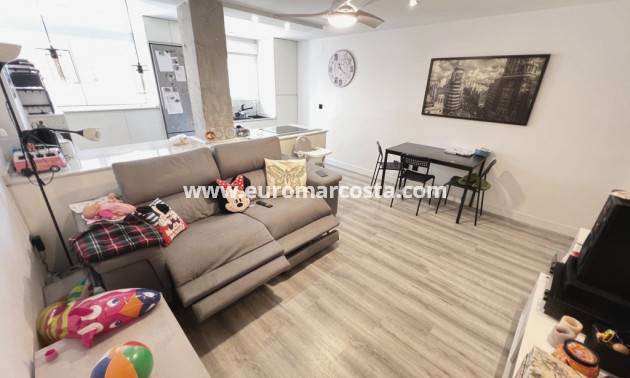 Sale - Apartment / flat - Guardamar del Segura