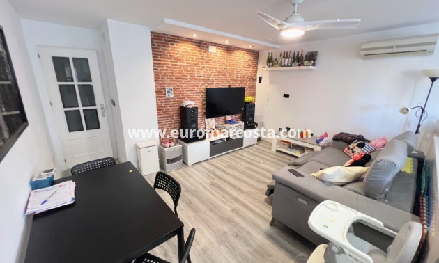 Sale - Apartment / flat - Guardamar del Segura