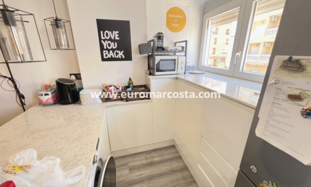 Sale - Apartment / flat - Guardamar del Segura