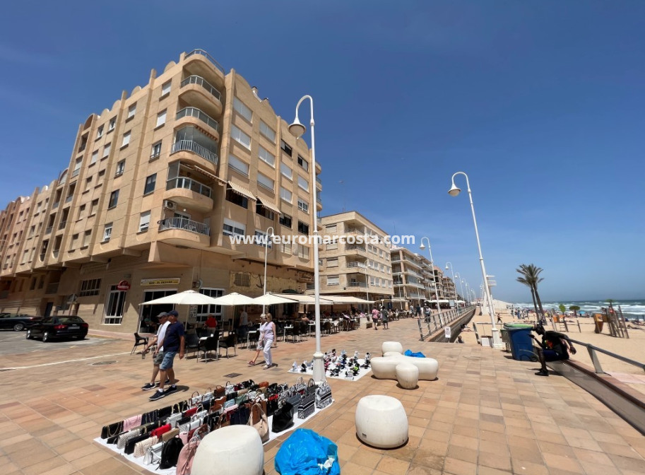 Venta - Apartamento / piso - Torrevieja - TORREVIEJA