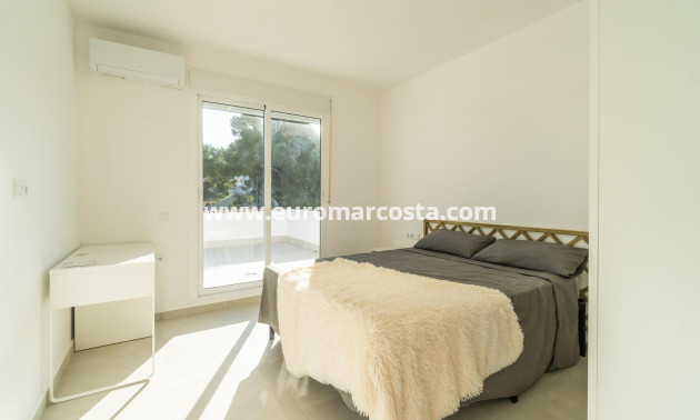 Venta - Bungalow - Orihuela Costa - TORREVIEJA