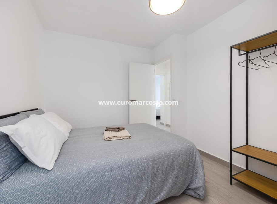 Venta - Bungalow - Torrevieja - TORREVIEJA