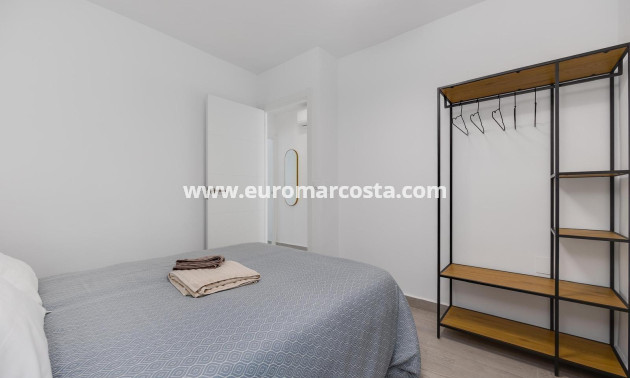 Venta - Bungalow - Torrevieja - TORREVIEJA