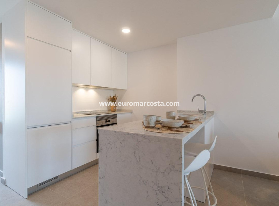 Objekte zum Wiederverkauf - Wohnung - Orihuela Costa