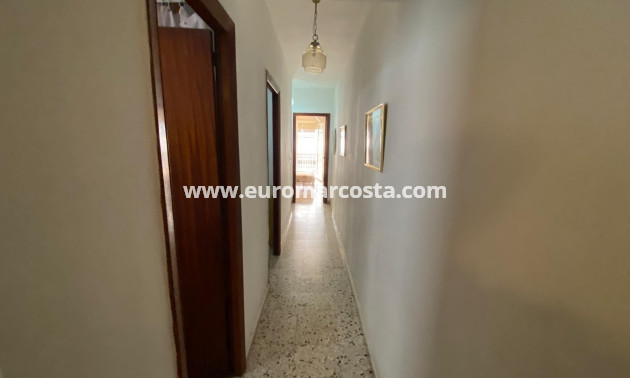 Venta - Apartamento / piso - Torrevieja - TORREVIEJA