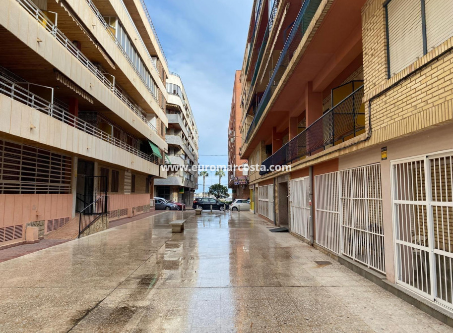 Venta - Apartamento / piso - Torrevieja - TORREVIEJA