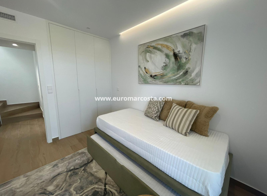 Sale - Villa - Algorfa - Comunidad valenciana