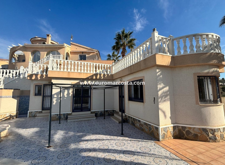 Sale - Detached House / Villa - Ciudad Quesada - La Marquesa Golf