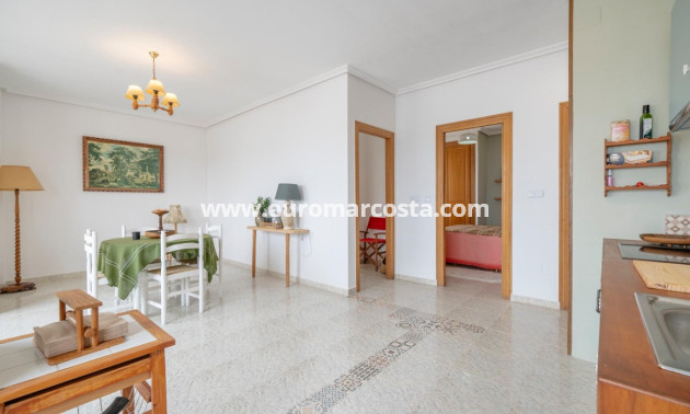 Sale - Apartment / flat - Los Montesinos - Pueblo 8