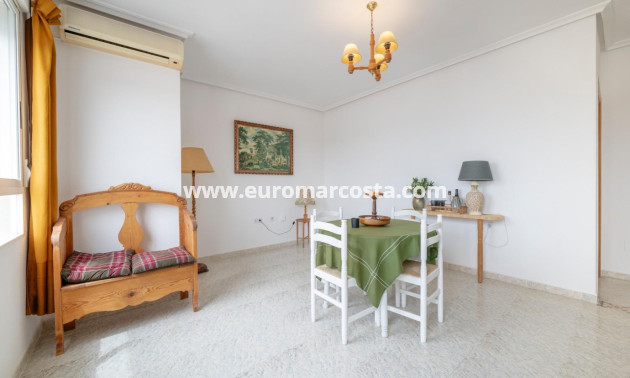 Sale - Apartment / flat - Los Montesinos - Pueblo 8