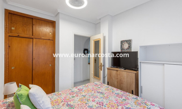 Sale - Apartment / flat - Torrevieja - Parque Acuático - Sector 25