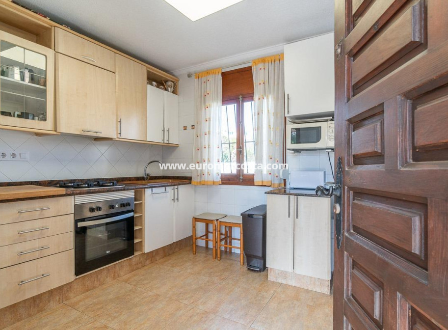 Sale - Villa - Orihuela Costa