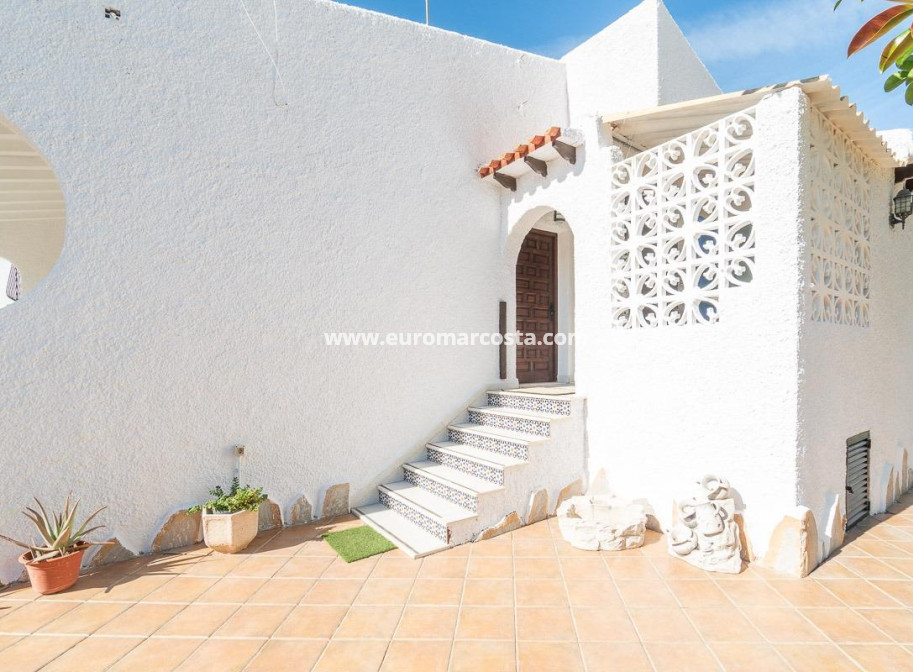 Sale - Villa - Orihuela Costa