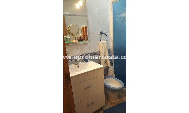 Sale - Apartment / flat - Torrevieja - TORREVIEJA