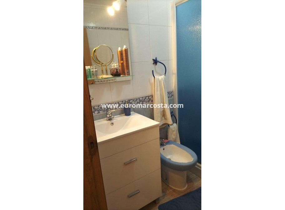 Sale - Apartment / flat - Torrevieja - TORREVIEJA