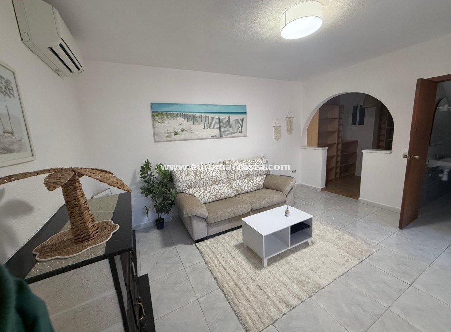 Sale - Villa - Torrevieja - TORREVIEJA