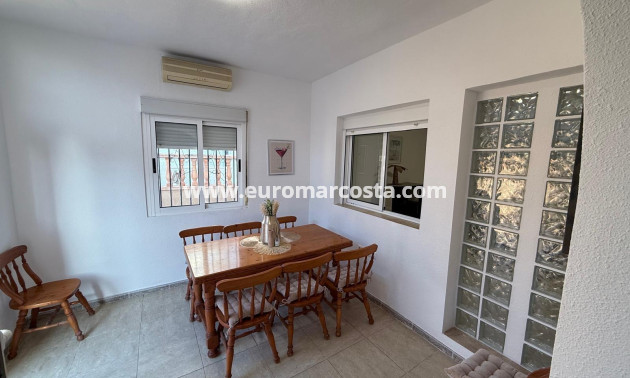 Sale - Villa - Torrevieja - TORREVIEJA