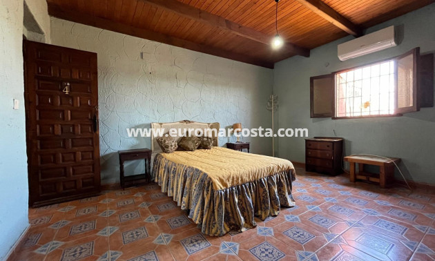 Sale - Villa - Dolores - Comunidad valenciana