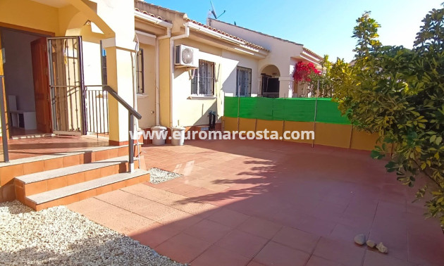 Sale - Townhouse - Guardamar del Segura