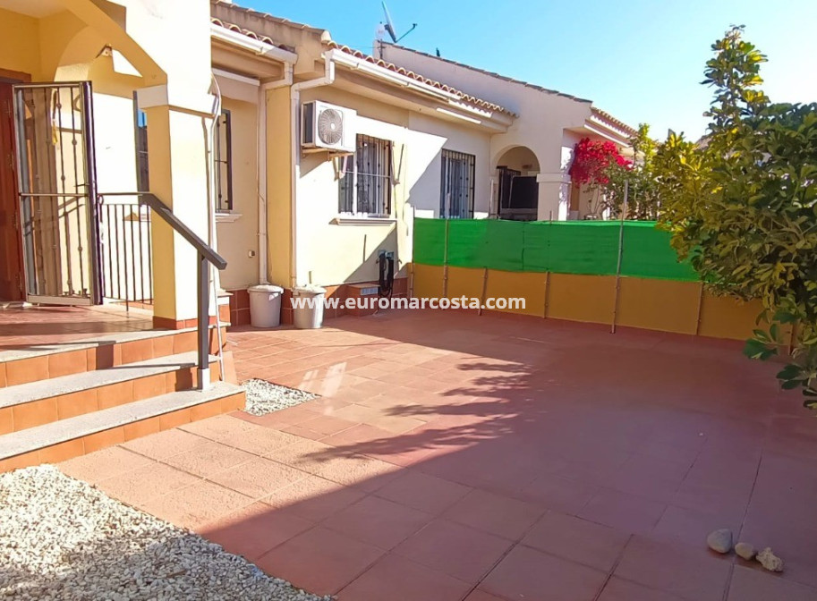 Sale - Townhouse - Guardamar del Segura