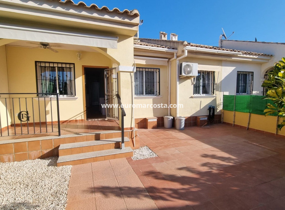 Sale - Townhouse - Guardamar del Segura