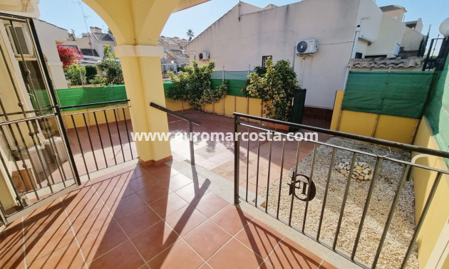 Sale - Townhouse - Guardamar del Segura