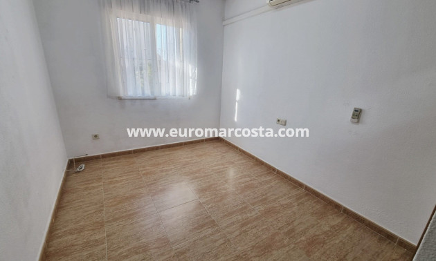 Sale - Townhouse - Guardamar del Segura