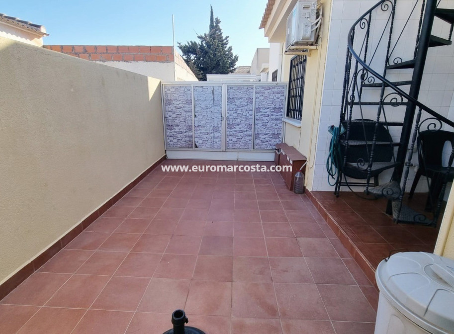 Sale - Townhouse - Guardamar del Segura