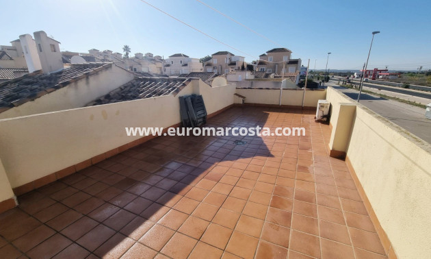 Sale - Townhouse - Guardamar del Segura