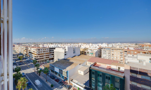 Objekte zum Wiederverkauf - Wohnung - Torrevieja - TORREVIEJA