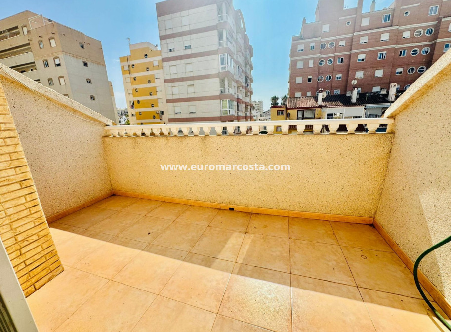 Sale - Bungalow - Torrevieja - Aguas Nuevas