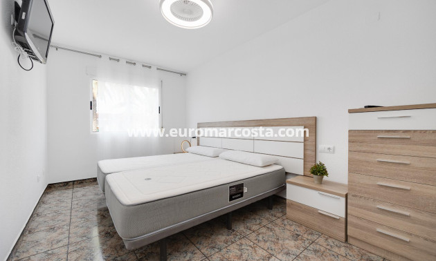 Objekte zum Wiederverkauf - Wohnung - Torrevieja - TORREVIEJA